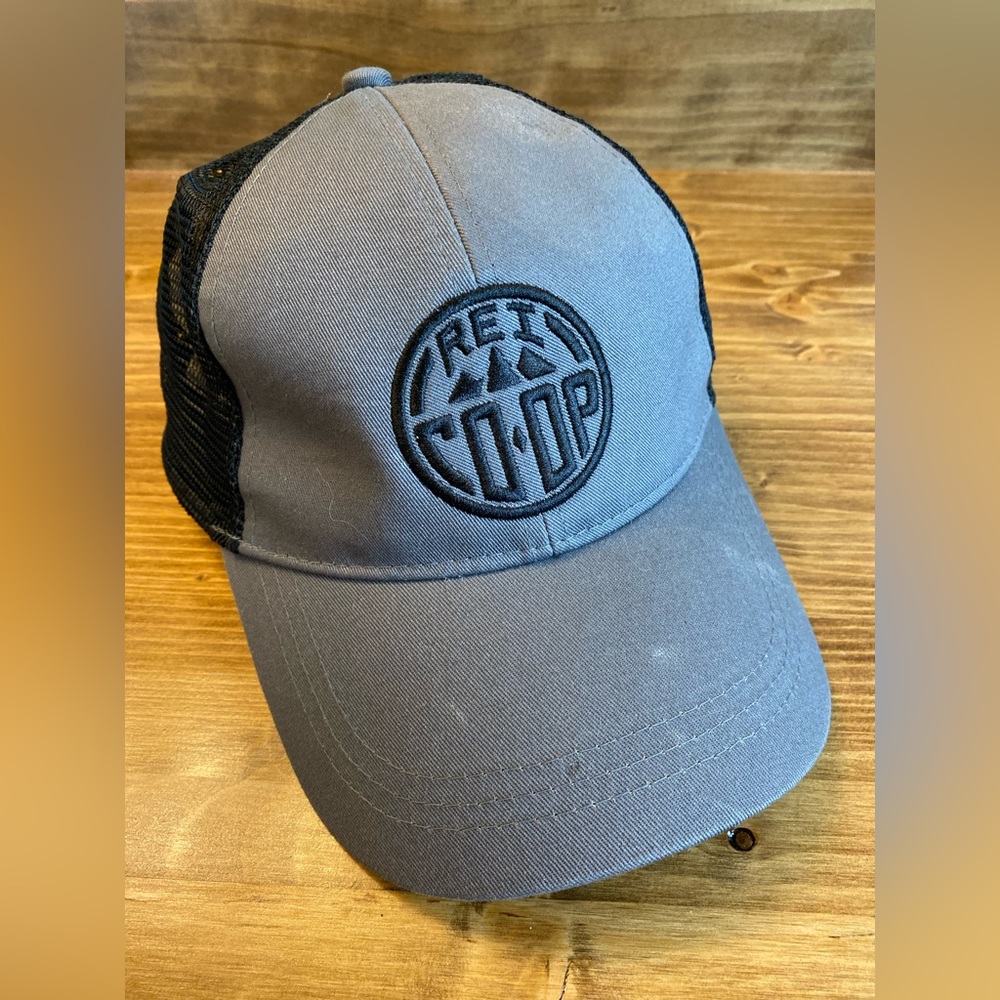 REI hat - one size
